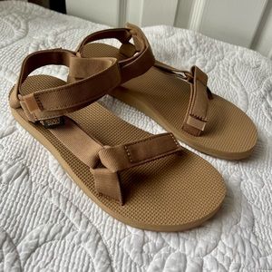 TEVA Women's Original Universal Comfortable Quick-Drying Casual Sport Sandal